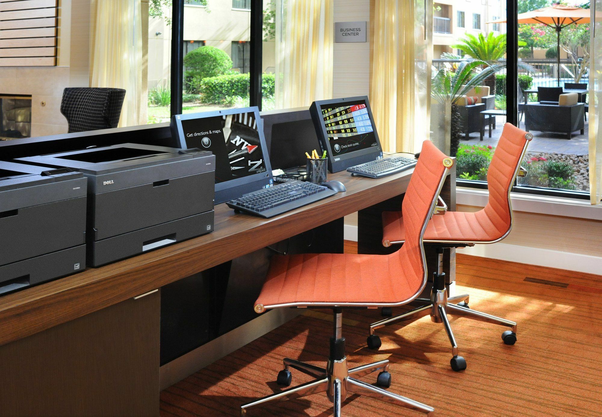 Courtyard By Marriott Houston Hobby Airport Hotel Exterior photo